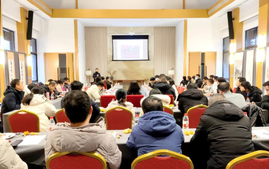 2023行稳致远 2024笃定前行 | 新彩网年度总结暨表彰大会